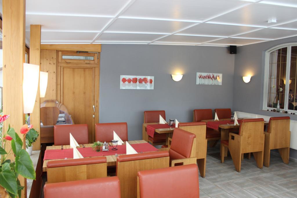 Ristorante Pizzeria Pension Taormina Roßhaupten Kültér fotó